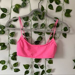 hot pink triangl bikini‼️‼️